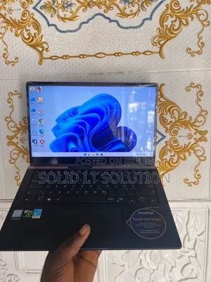 Laptop Asus ZenBook UX430UA 8GB Intel Core i5 SSD 256GB