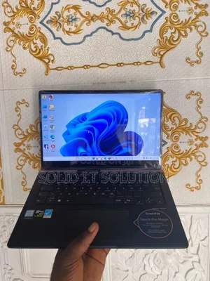 Laptop Asus ZenBook UX430UA 8GB Intel Core i5 SSD 256GB