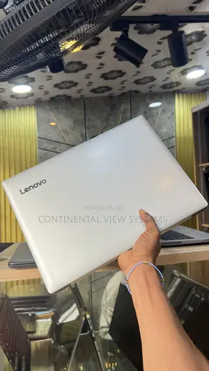 Laptop Lenovo IdeaPad 330 4GB Intel Celeron SSD 128GB