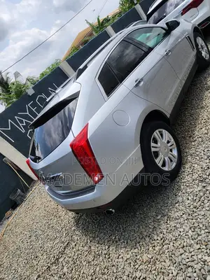 Cadillac SRX 3.6 AWD 2015 Silver