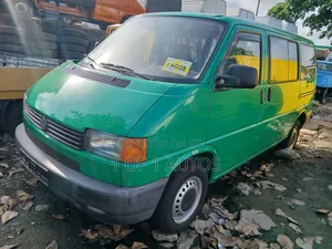 Volkswagen Transporter 2005 Green