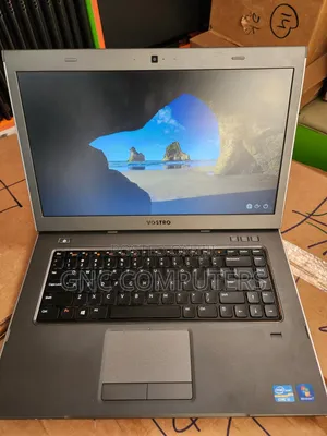 Laptop Dell Vostro 3560 8GB Intel Core i5 HDD 500GB