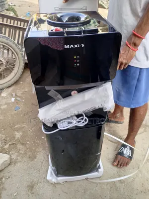 Maxi Hot and Cold Water Dispenser Without Fridge, Black Color
