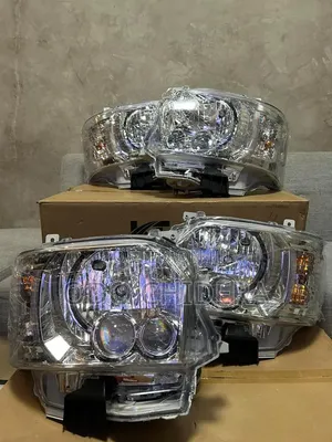 Head Lamp Hiace 2018 Model Charger Type
