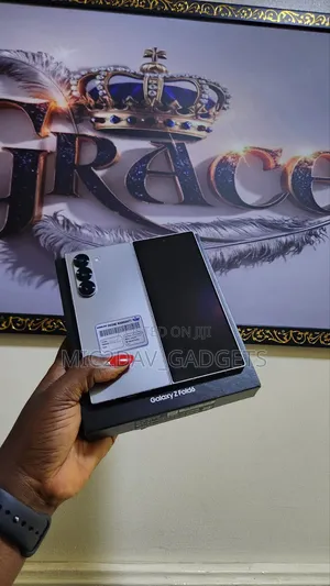 Samsung Galaxy Z Fold6 256 GB Silver