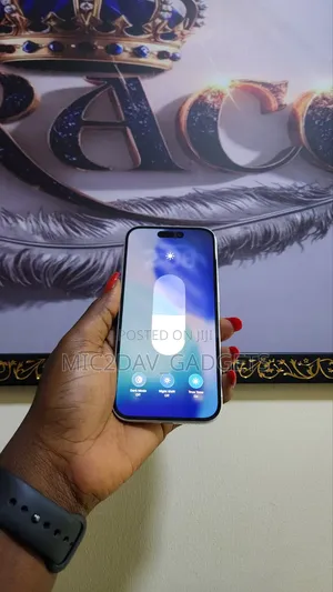 Apple iPhone 16 256 GB White