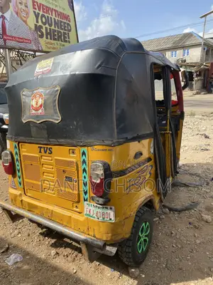 TVS King Deluxe Plus iTouch Start 2019 Yellow