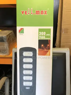 Velmax 300 Watts 2500 Lumen Street Light