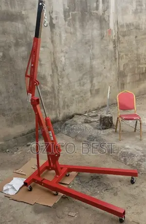Hydraulic Folding Engine Crane.