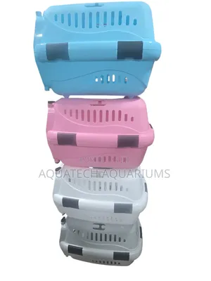 Pet Plastic Carrier Cage