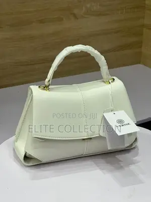 Luxury Versse Bag Available in Different Colors Size Medium
