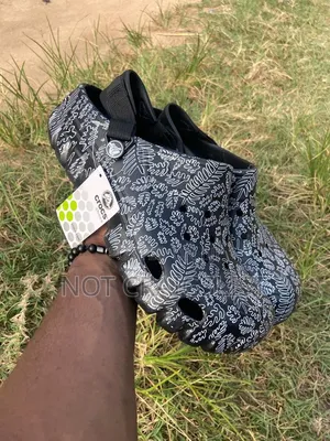 Original Crocs Slippers for Men and Women Size 40 41 42 43 44 45