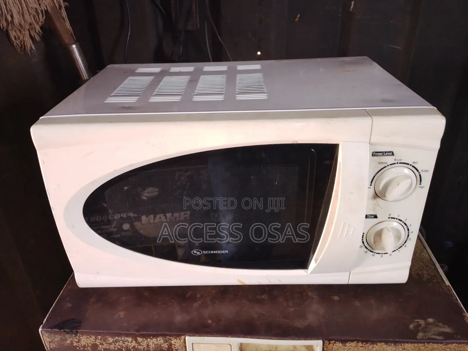 Microwave Oven