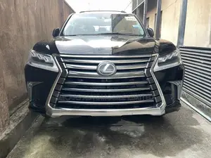 Lexus LX 570 AWD 2018 Black