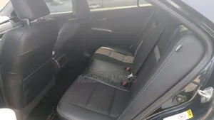 Toyota Camry SE 4dr Sedan (2.5L 4cyl 6A) 2014 Gray