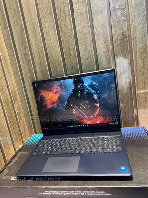 Laptop Alienware 16 Aurora 32GB Intel Core i7 SSD 1T