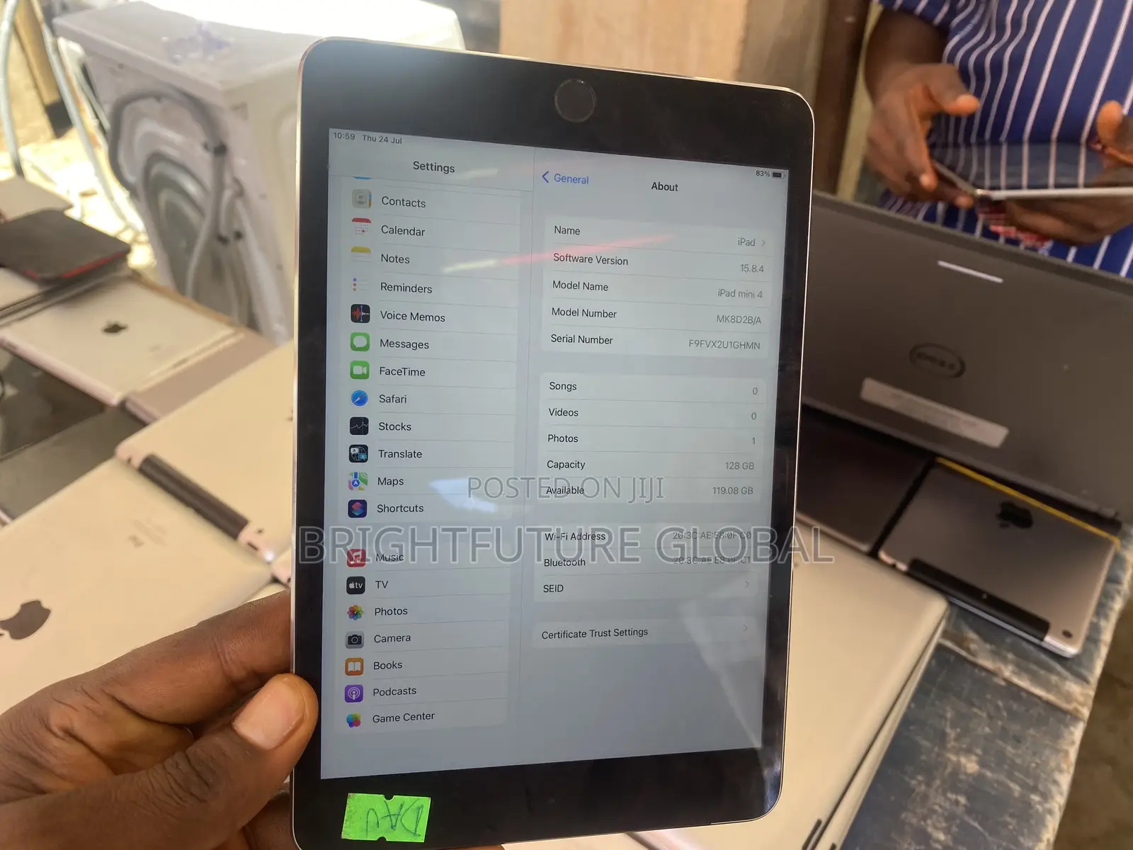 Apple iPad mini 4 64 GB Silver