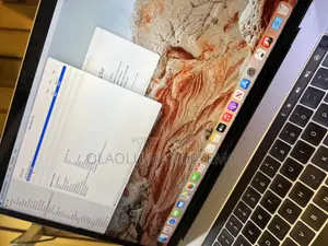Laptop Apple MacBook Pro 2017 16GB Intel Core i7 SSD 1T