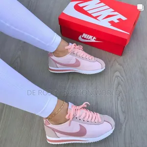 *Nike Cortez for Women