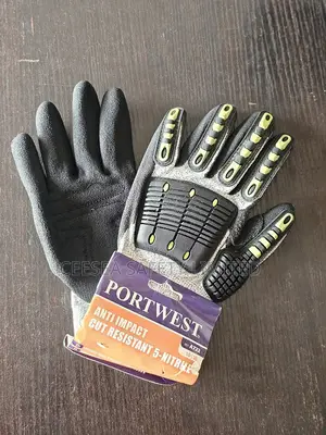 Portwest Anti Impact Cut Resistant Glove ( Ref: A722 )