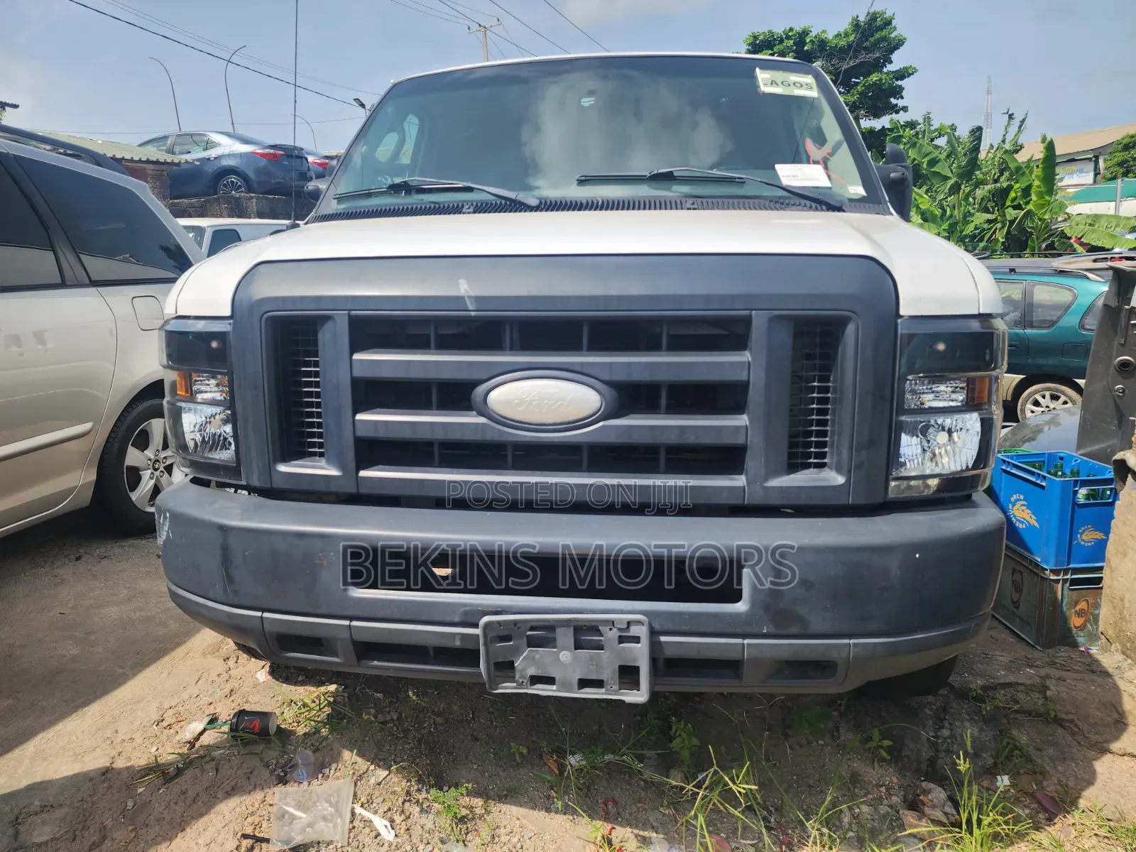 Ford E250 2016 Silver
