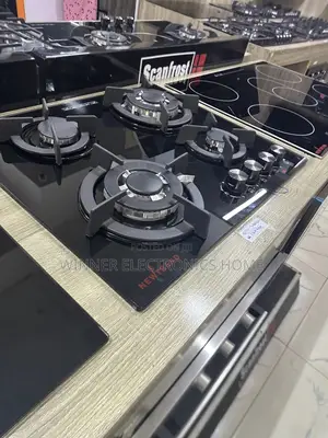 New Trend 4burner Gas Cooker 50 by 50 With Warranty