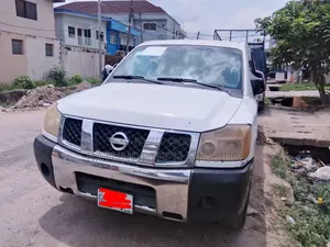 Nissan Titan Crew Cab SE 4x4 2007 White