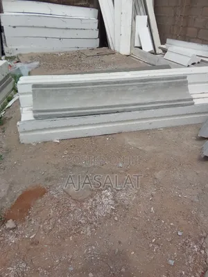 Polystyrene Parapet and Board