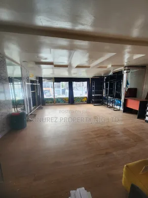 Showroom Shop for Rent Lekki Phase1 Very Busy Road