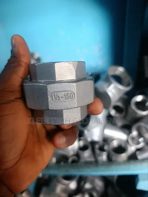 I1⁄2 Threaded Stainless Union