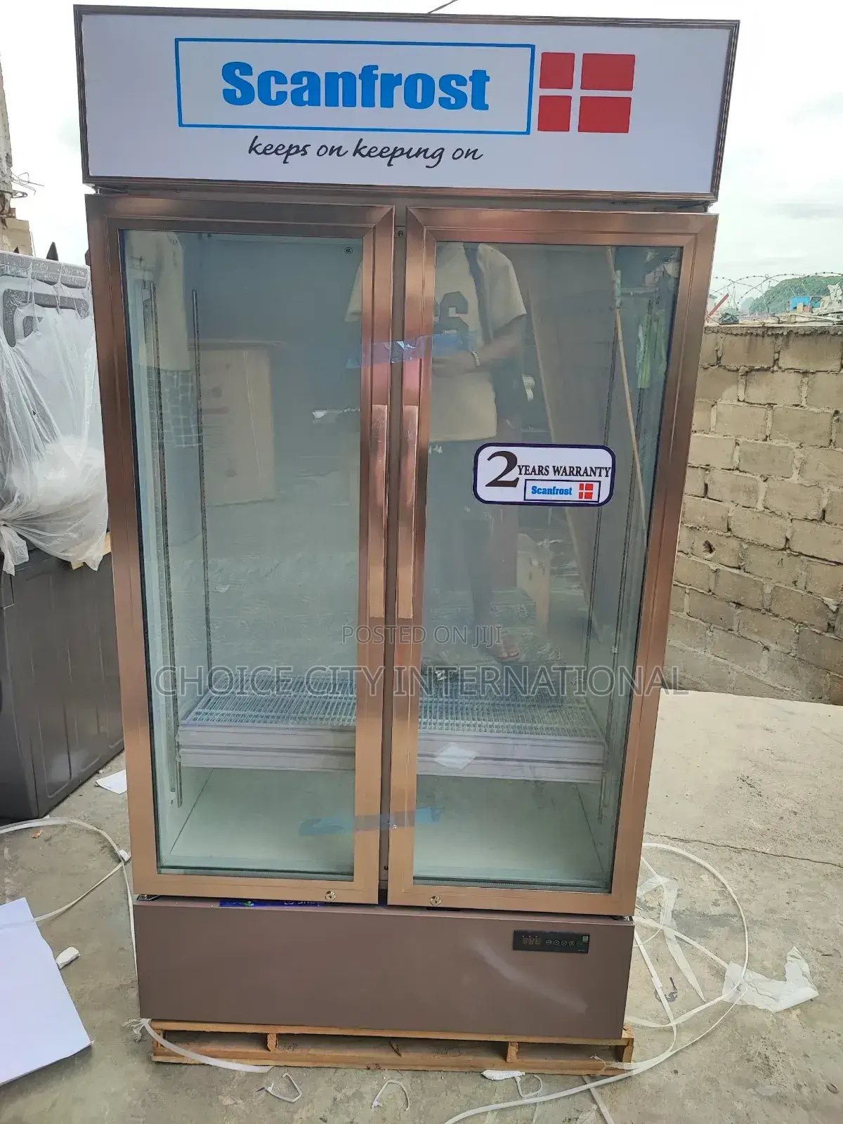 Scanfrost Display Chiller