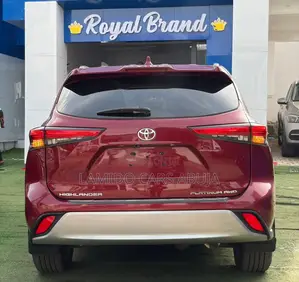 Toyota Highlander Platinum 2021 Red