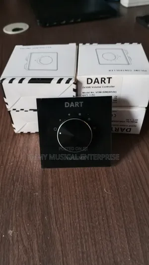 Dart Black Volume Control