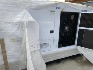 Best Selling Perkins 250kva Soundproof Diesel Generator (3 Phase)