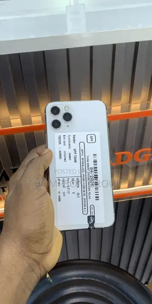 Apple iPhone 11 Pro 64 GB Gray