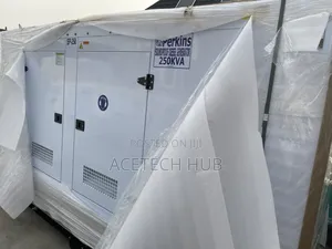 Perkins 250kva Soundproof Diesel Generator (Stamford Alternator)