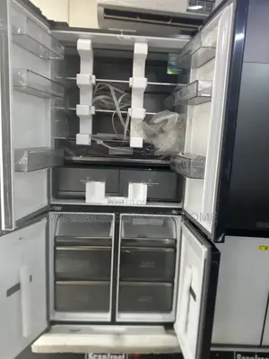 Hisense 4door Side by Side Inverter Refrigerator Rd79wc