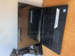 Laptop Dell Latitude 5590 8GB Intel Core i7 SSD 256GB