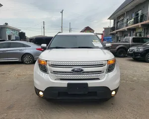 Ford Explorer Limited 4dr SUV AWD (3.5L 6cyl 6A) 2015 White