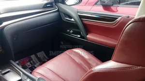 Lexus LX 570 (5 seats) AWD 2019 White
