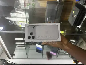 New Apple iPhone 17 Pro Max 256 GB Silver
