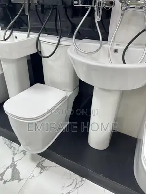Imex Executives England Toilet