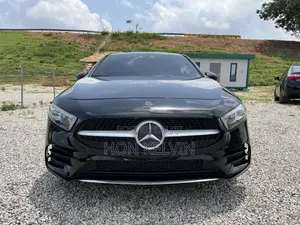 Mercedes-Benz A-Class Base A 220 FWD 2020 Black