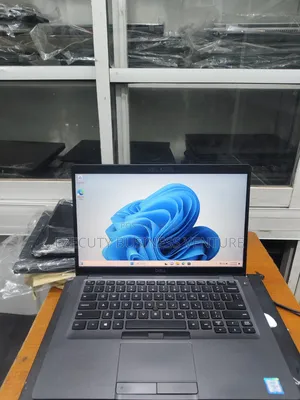 Laptop Dell Latitude 5400 8GB Intel Core i5 SSD 256GB