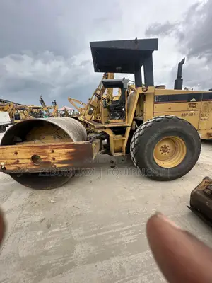 Wheel Roller Cs 563 for Sale: Price 145m Naira