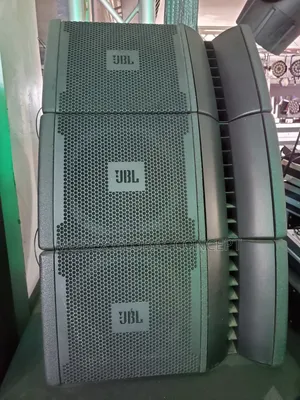 JBL Vrx932la-1 12-Inch Two-Way Line Array Loudspeaker