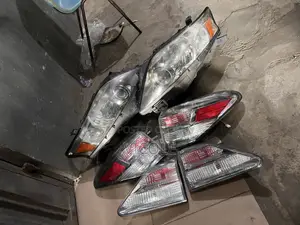 Complete Set of Head Lights Rx 350