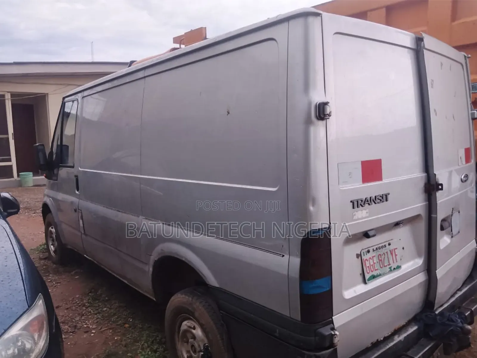 Ford Transit 2000 Grey