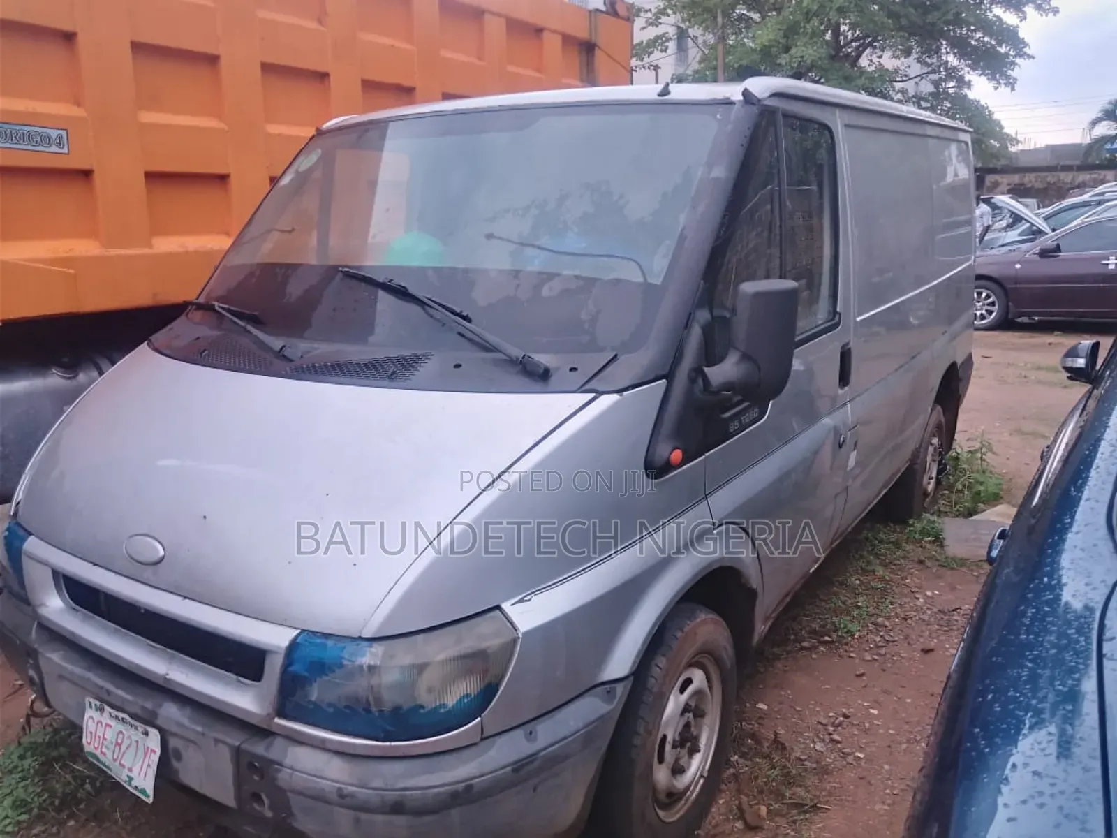 Ford Transit 2000 Grey