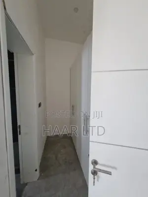 5bdrm Duplex in Ikate for sale